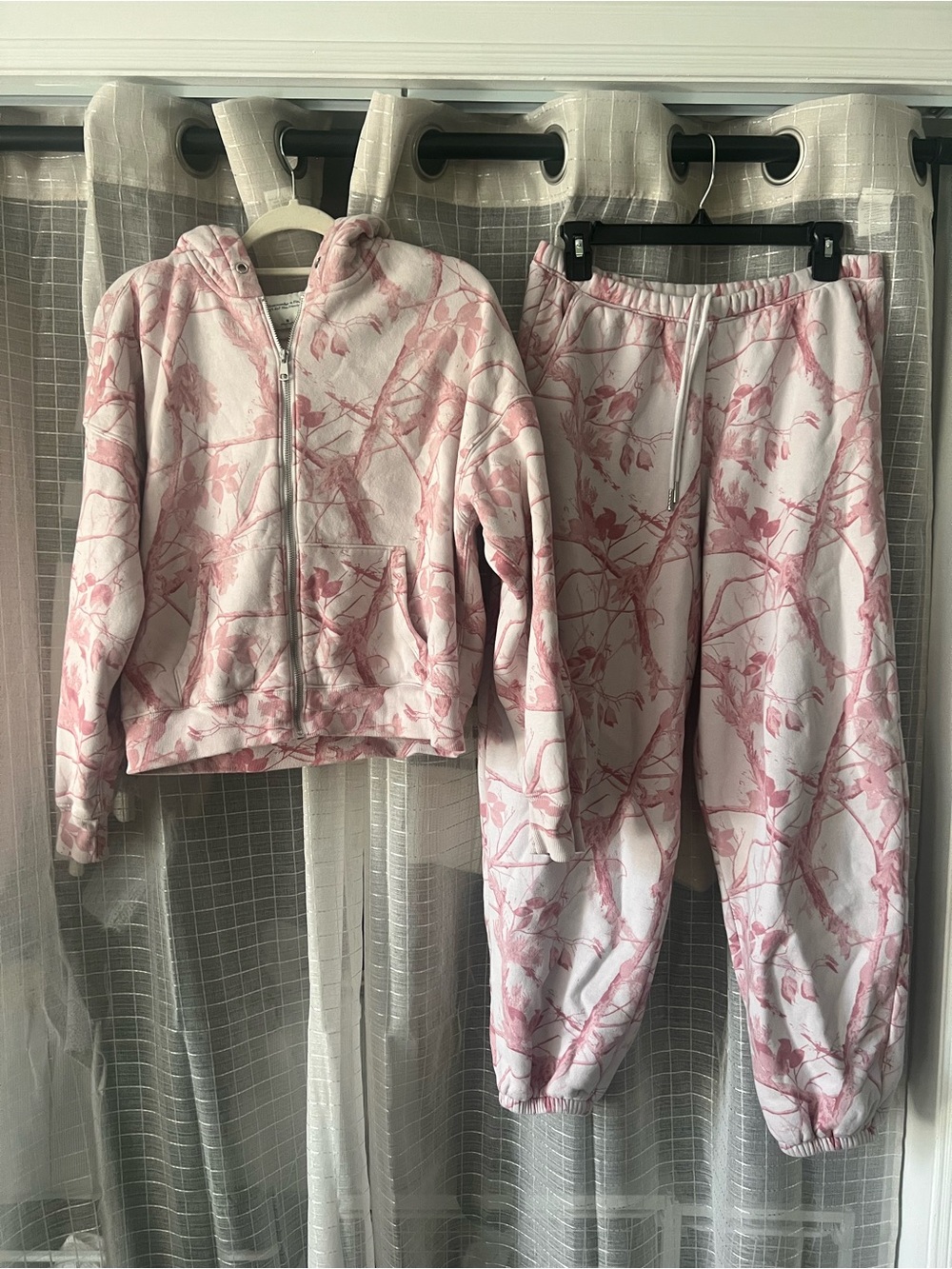 Abercrombie & Fitch Pink Camo Hooded Set